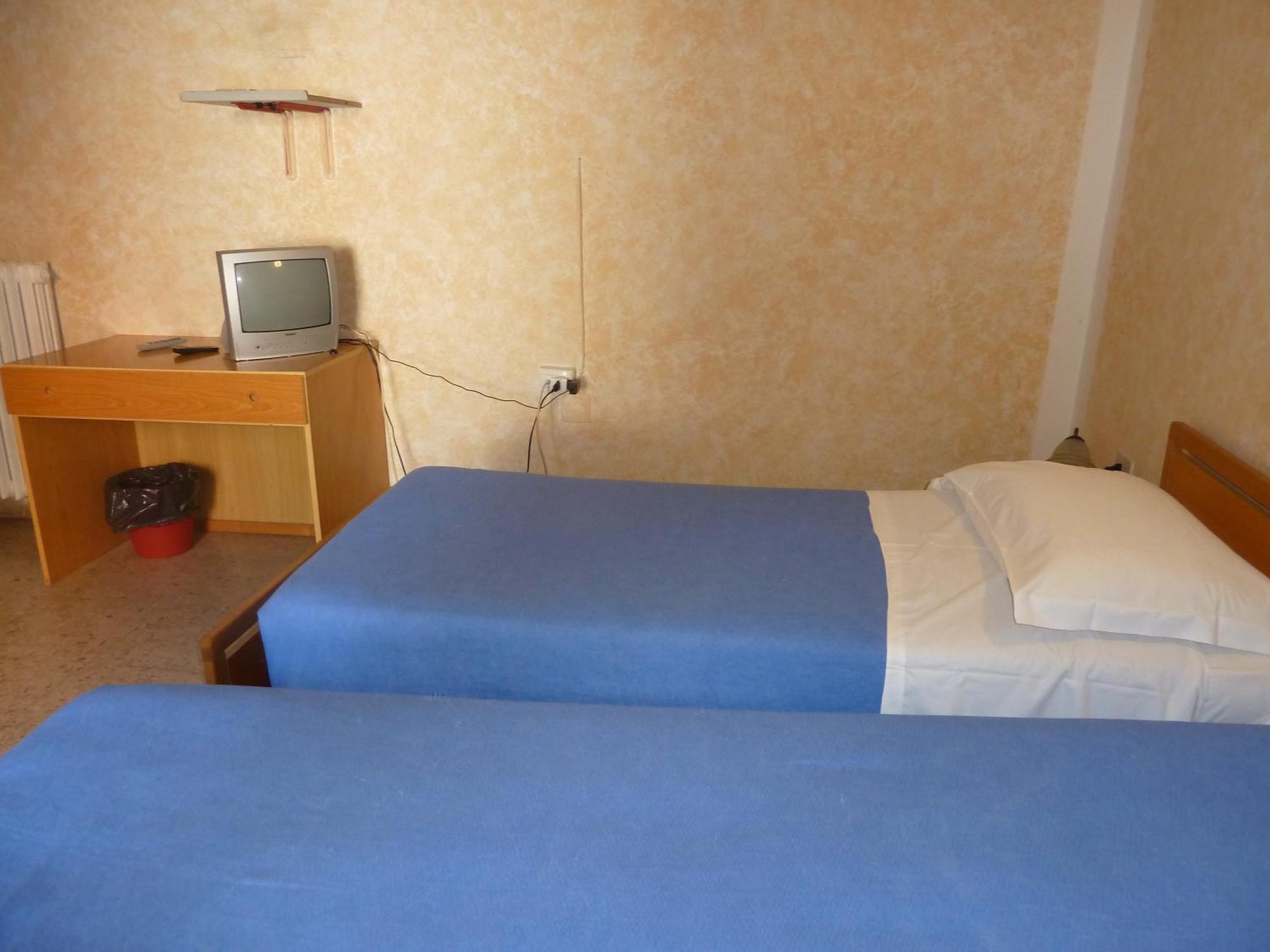 Hotel Bolognese Foligno Dış mekan fotoğraf